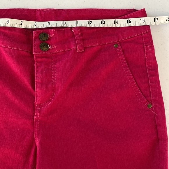 Style & Co Pink Capri Jeans Stretchy Barbiecore Embroidery Brass Stud Detail - Picture 11 of 14